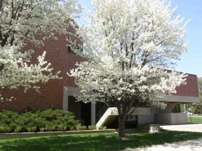 Strauss Performing Arts Center