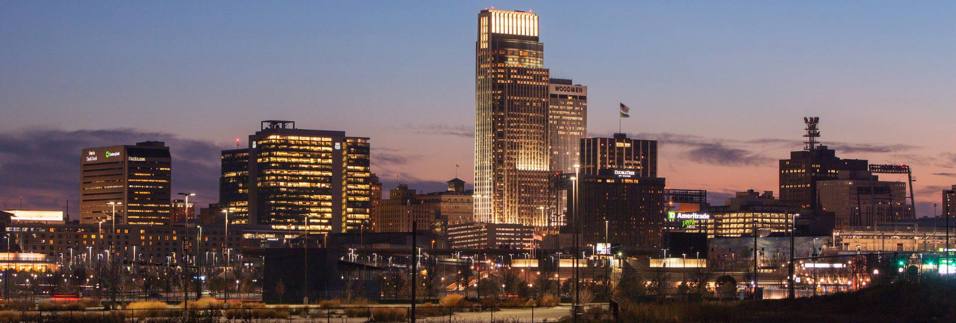 a photograph of the Omaha skyline