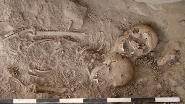 Archaeologists believe the young man and woman were buried in the 12th century BCE. (Image courtesy: Hanan Shafir)