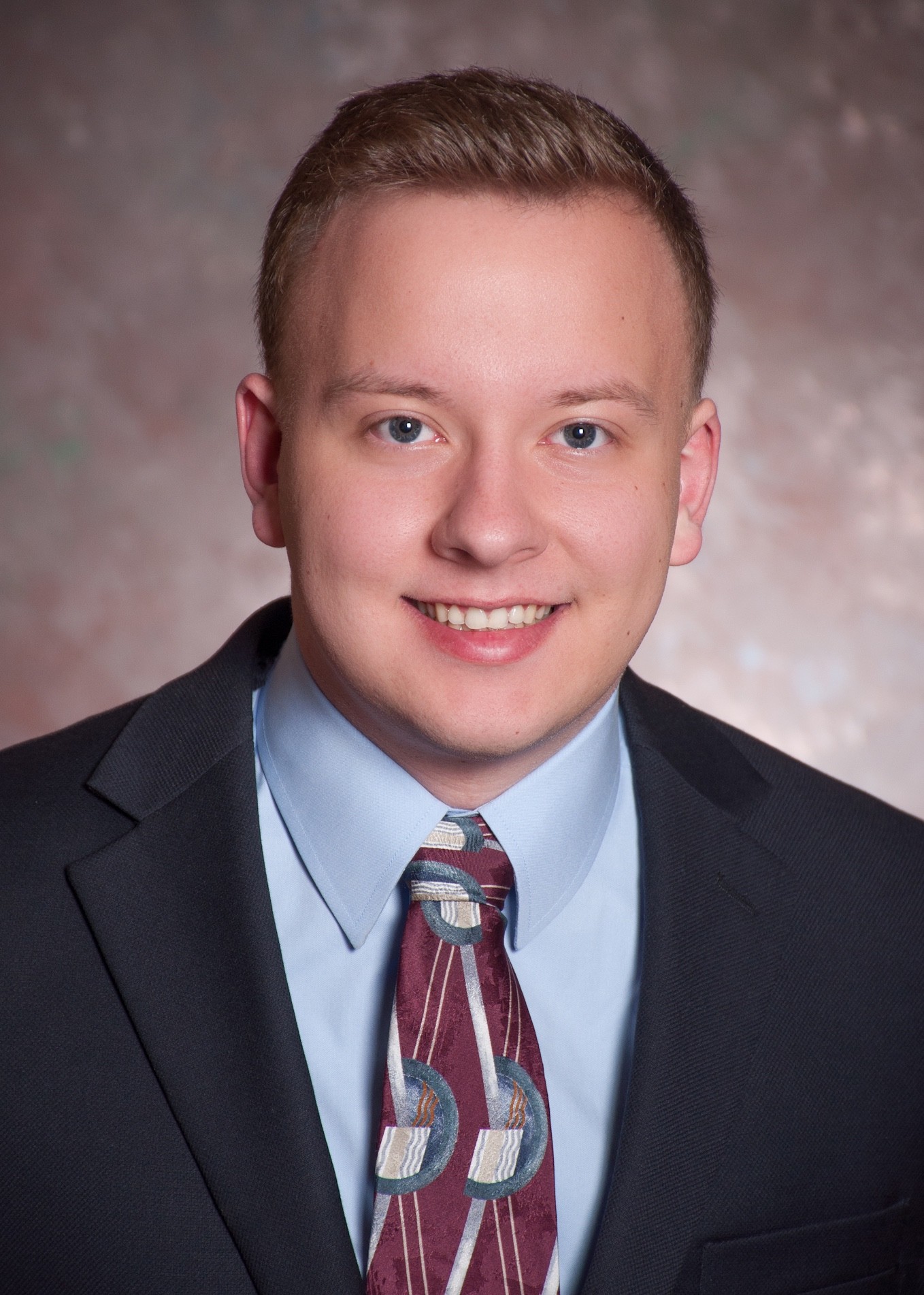 Zach Venn headshot photo