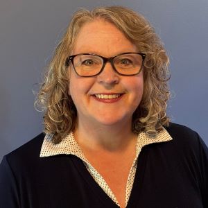 Becky Brusky headshot photo