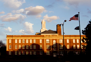 UNO's Arts and Sciences Hall