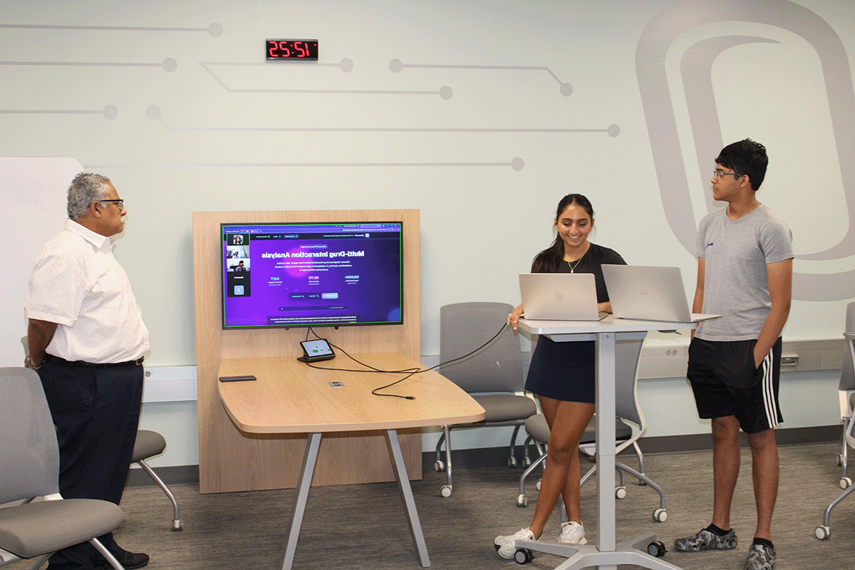 students giving a presentation.