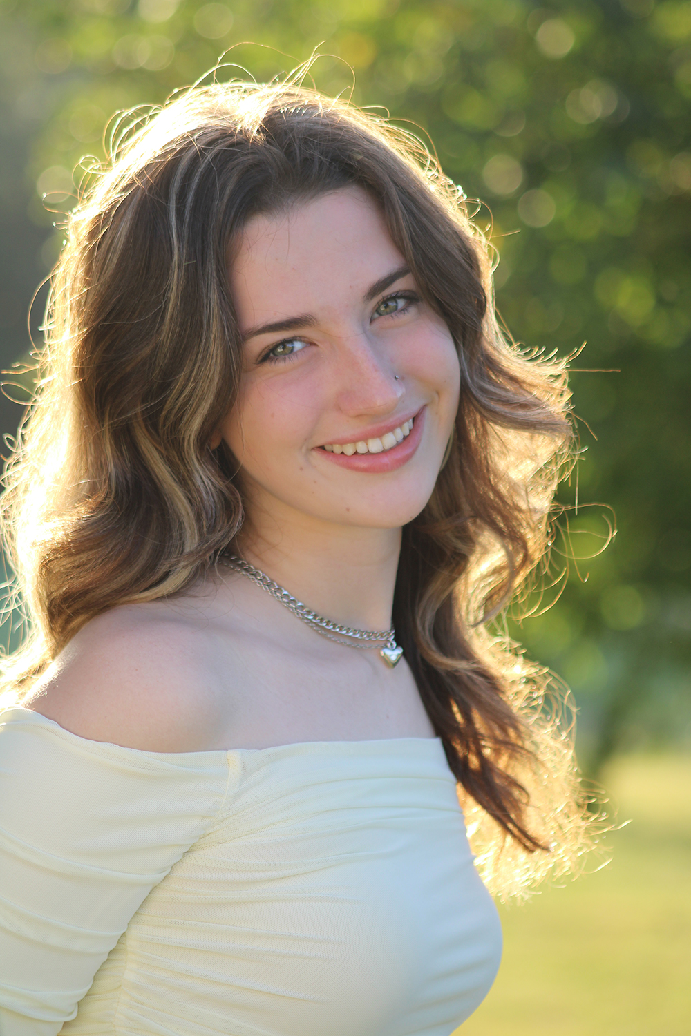 Lucy Mason headshot