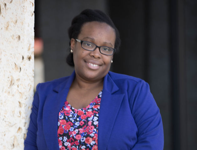 UNO English Alum Tia Cole