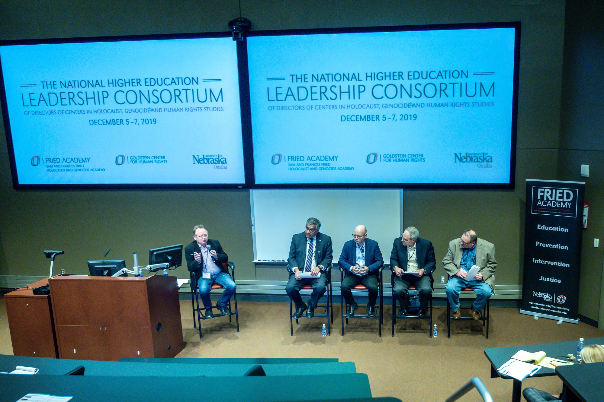 20191206_consortium_fri_plenary_panel_018.jpg