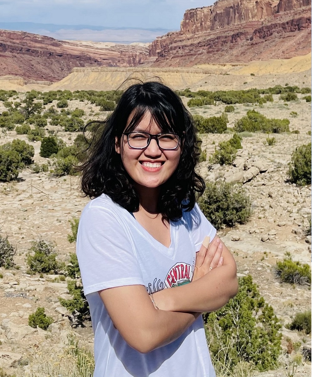 Headshot of Thi Nguyen