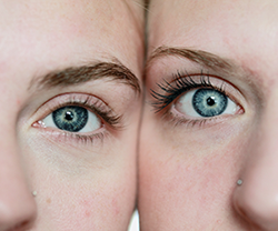 female's eyes