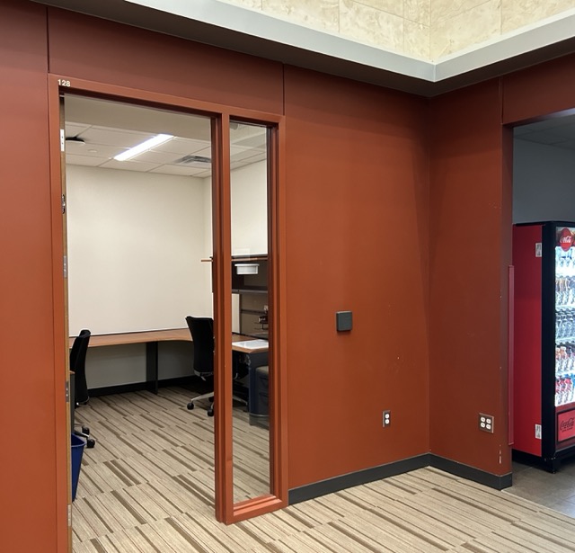 Writing Center annex location at Mammal Hall next to vending machines.