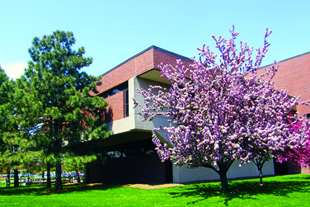 Strauss Performing Arts Center