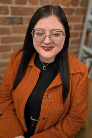 Josie Charron Headshot