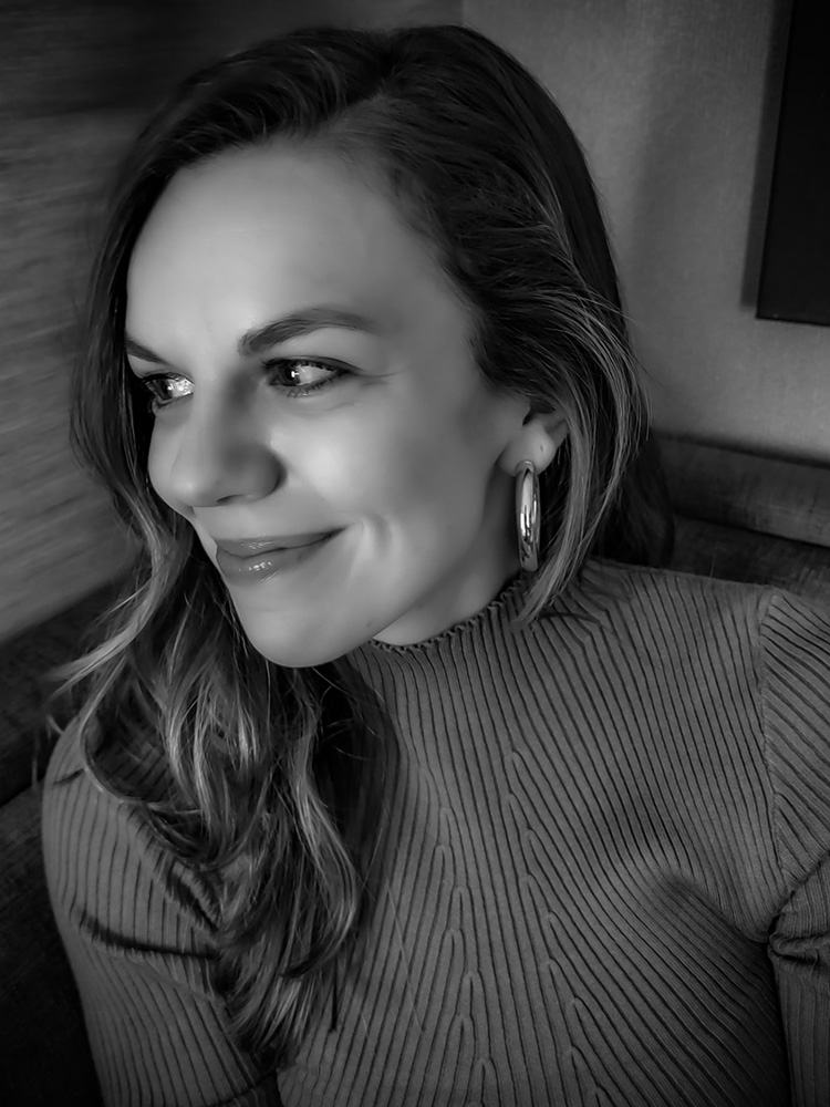 Headshot of Theodora ZIolkowski