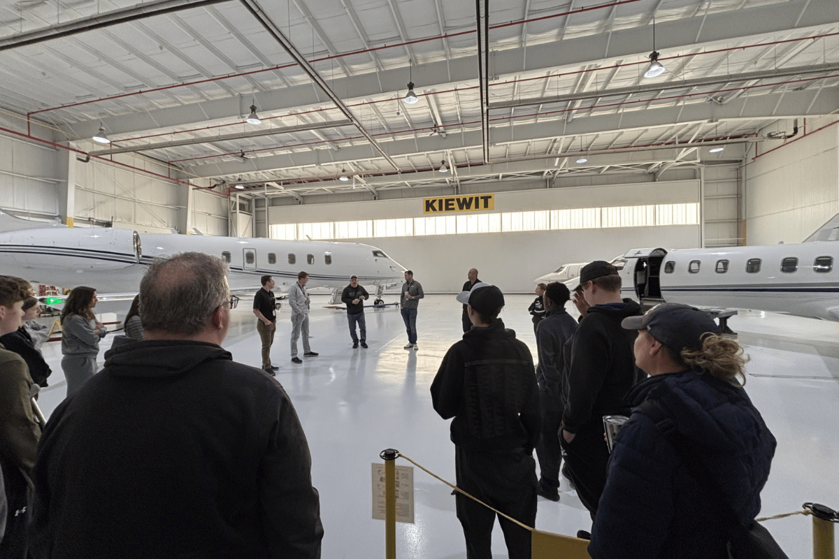 Students at Midwest Aviation