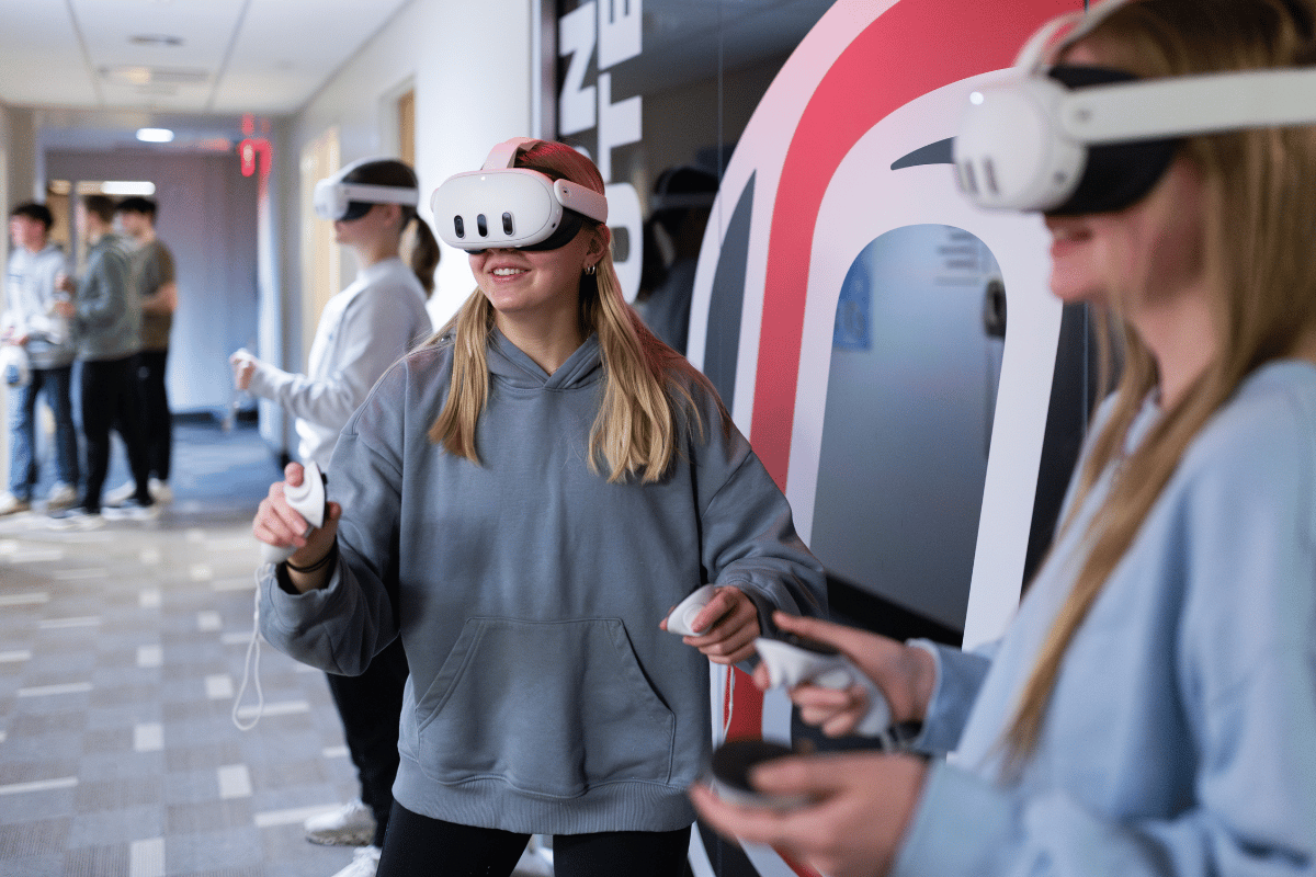 students using Neuro Trainer