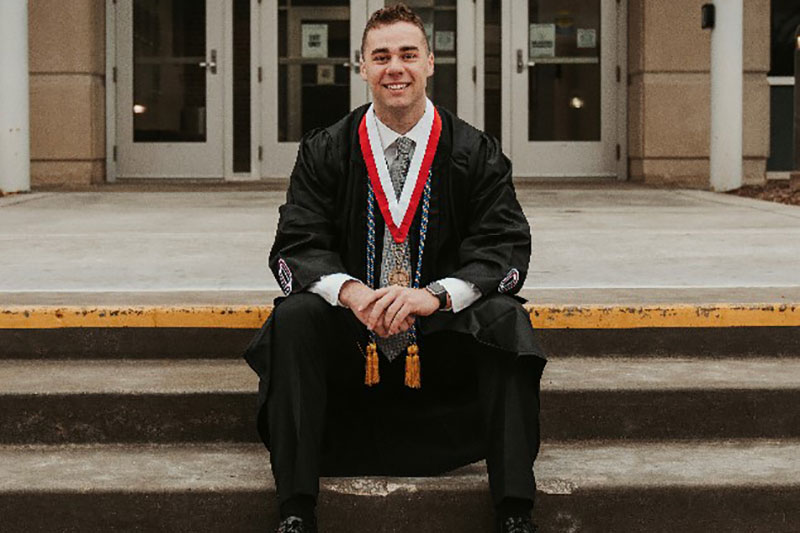 ryan-koltas-graduation-2021.jpg