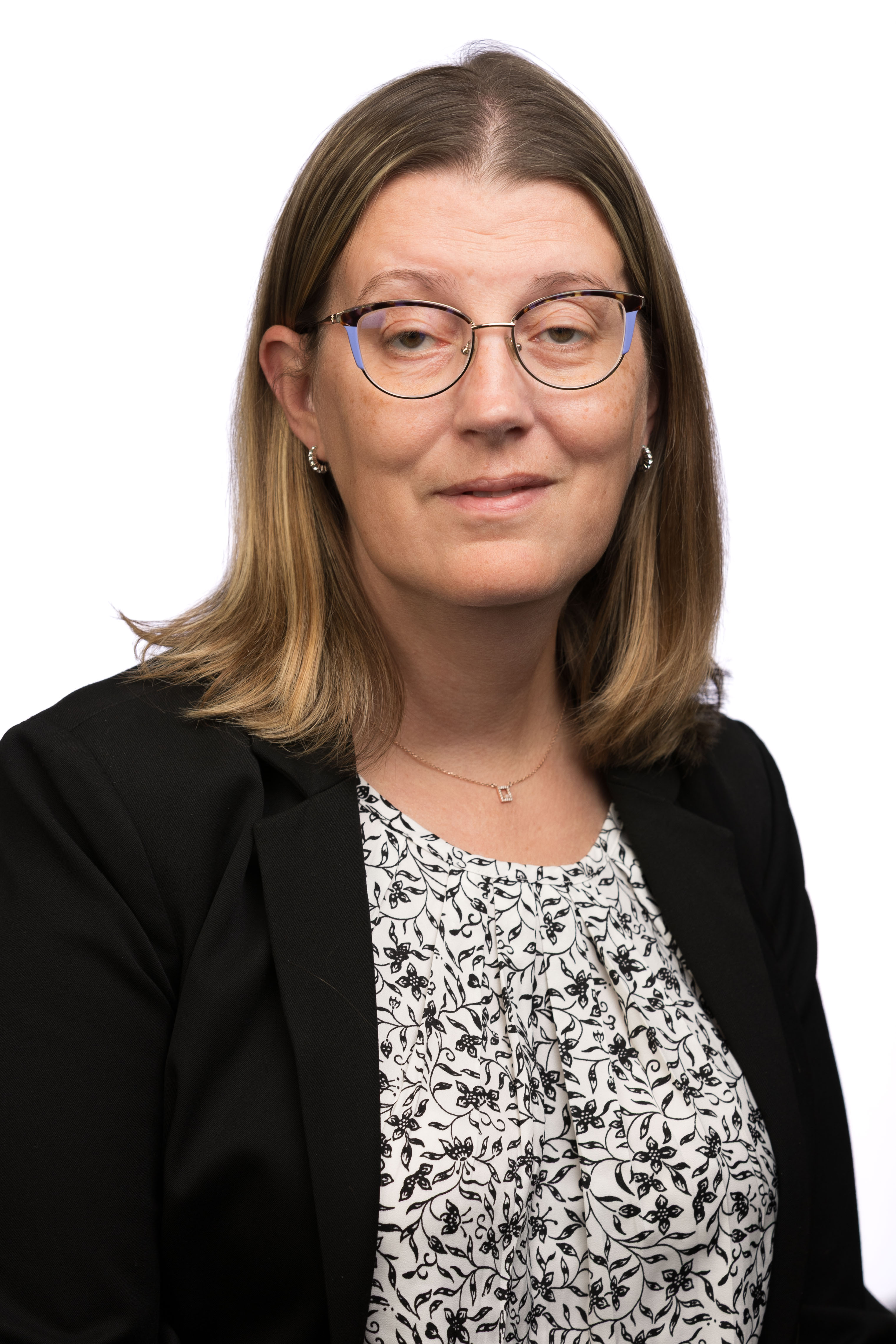 Michele Lueders, M.A.M.