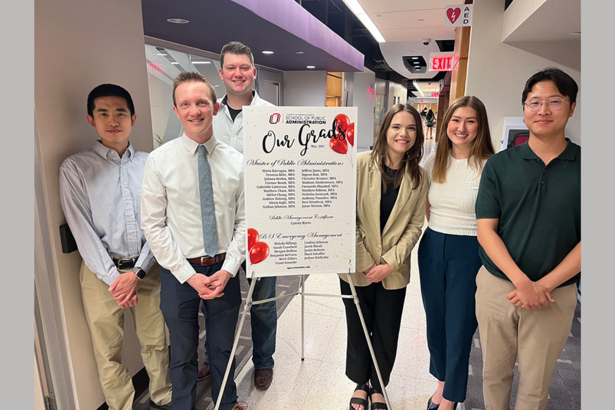 group of capstone students.