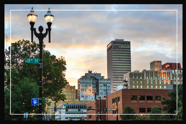 landscape view of the Omaha downtown at twilight.