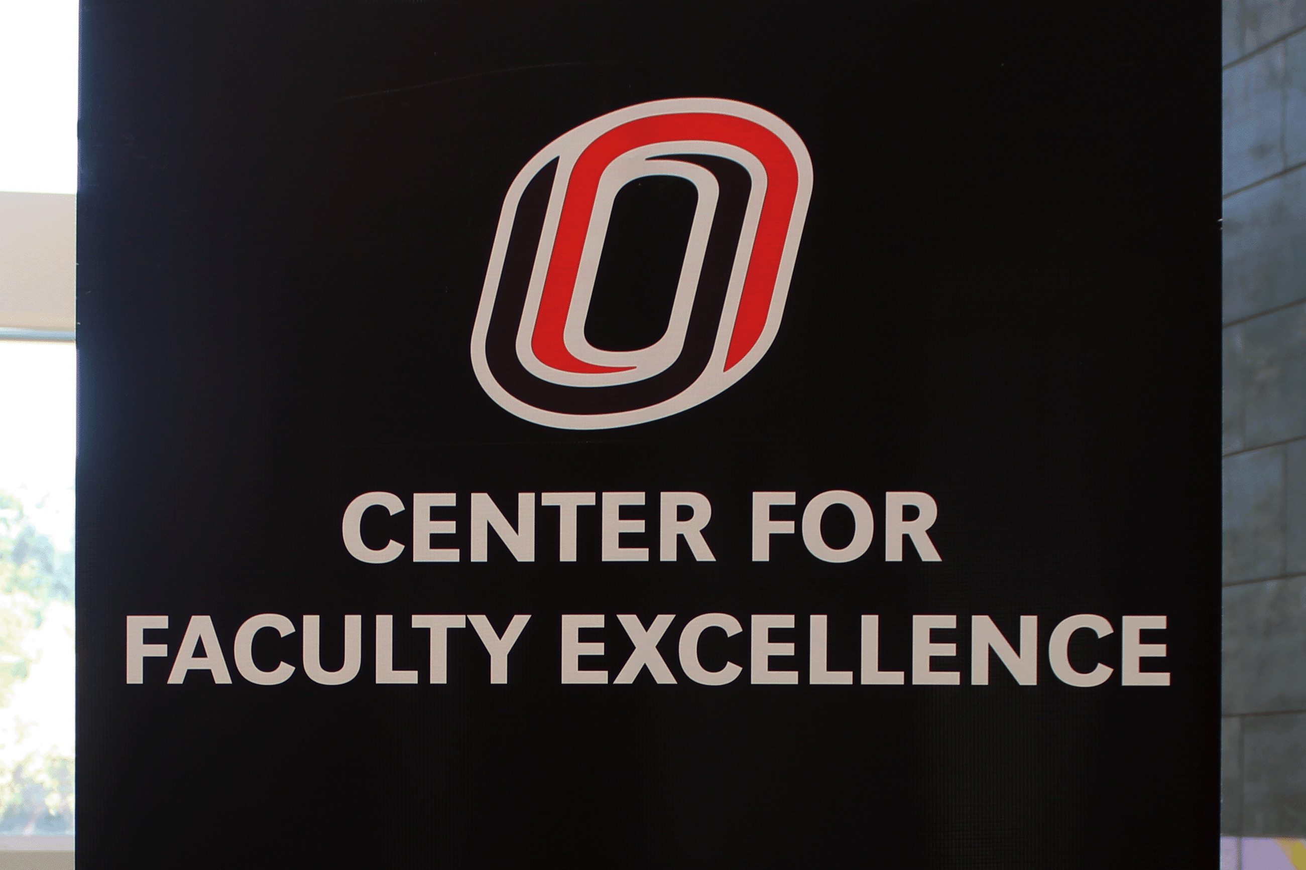 Center for Faculty Excellence banner with "O" Logo