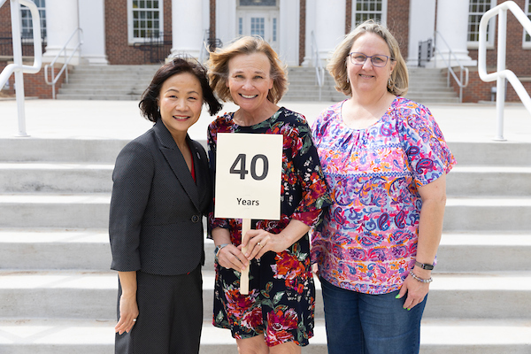 uno chancellor and employees.