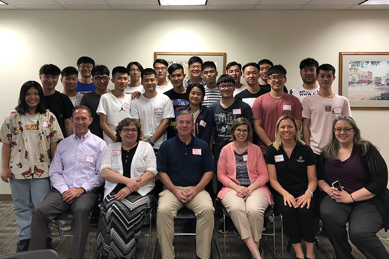 GCC students attend welcome lunch.