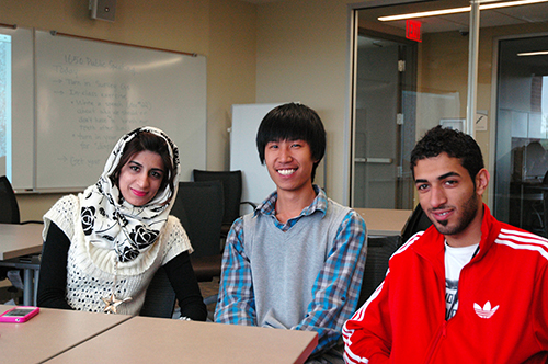 Students in ILUNO program.