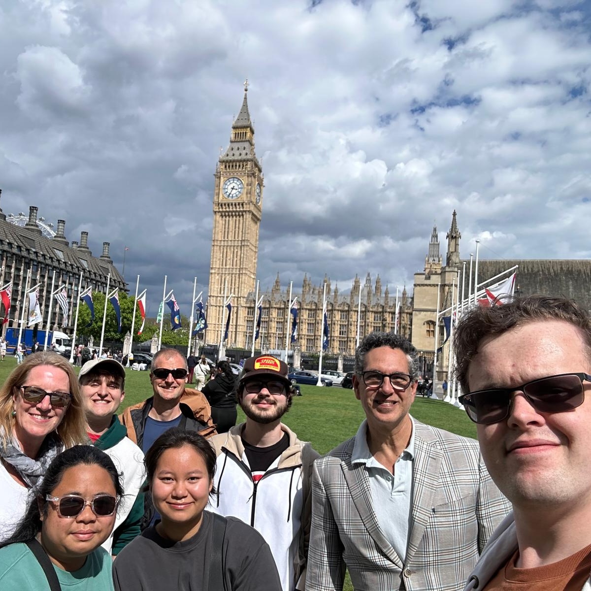 Students and faculty in front of Big Ben in London