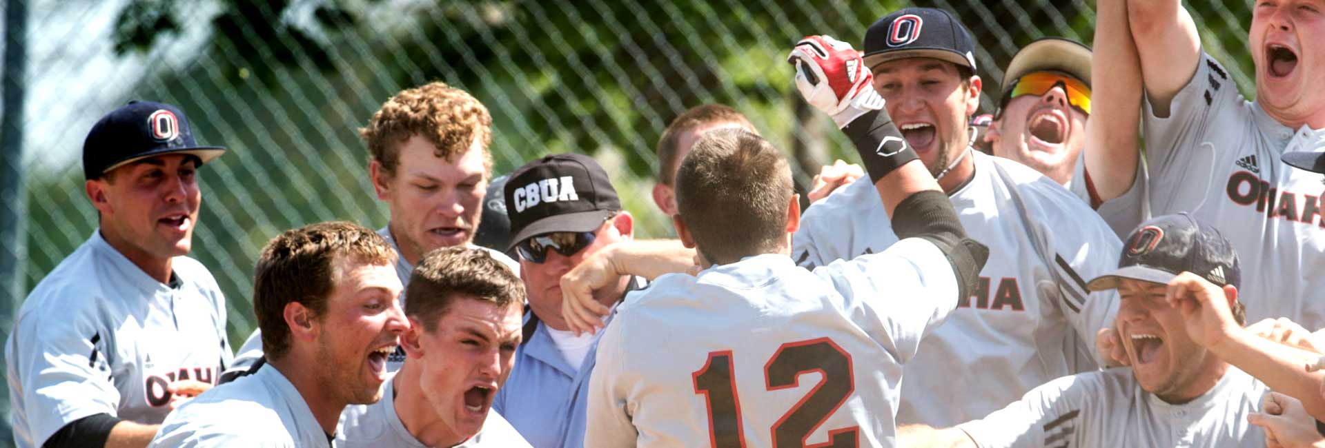 UNO Baseball celebrates