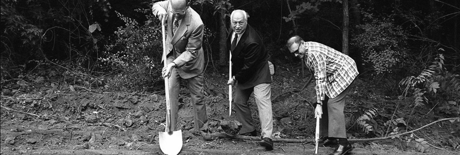 Library groundbreaking, 1974