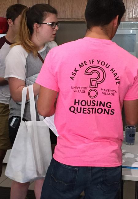 Students looking for information just had to look for the nearest pink shirt.