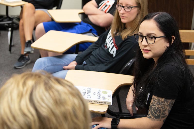 Erin Wiebe leads a discussion as part of the Common Reader Experience Program