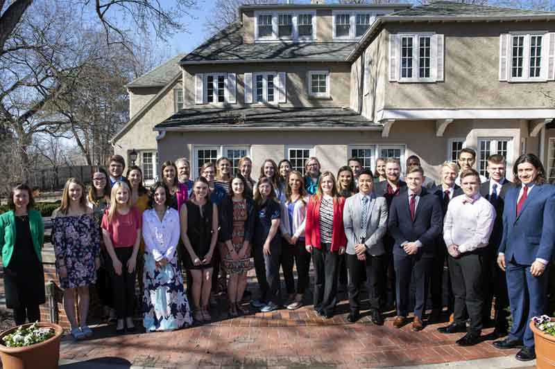 A group photo of 2019's Phi Kappa Phi inductees