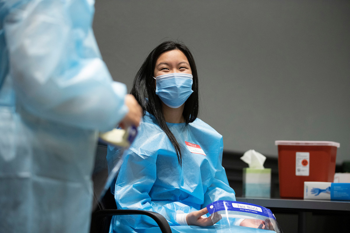 student workers assist in testing others for COVID-19 (coronavirus) at the UNO Testing Center