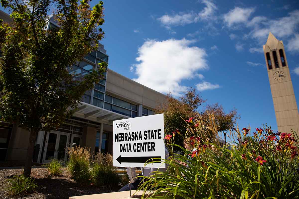 The College of Public Affairs and Community Service at the University of Nebraska at Omaha (UNO) houses the Center for Public Affairs Research, the lead agency of the Nebraska State Data Center program.