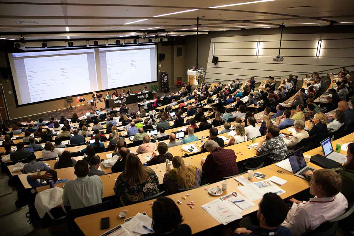 Local and national experts brief attendees on data trends relating to Nebraska’s economy, demographics, and finances at the 30th Annual Nebraska Data Users Conference held at UNO in 2019. The conference was held virtually in 2020 and will be held as a virtual series in 2021.