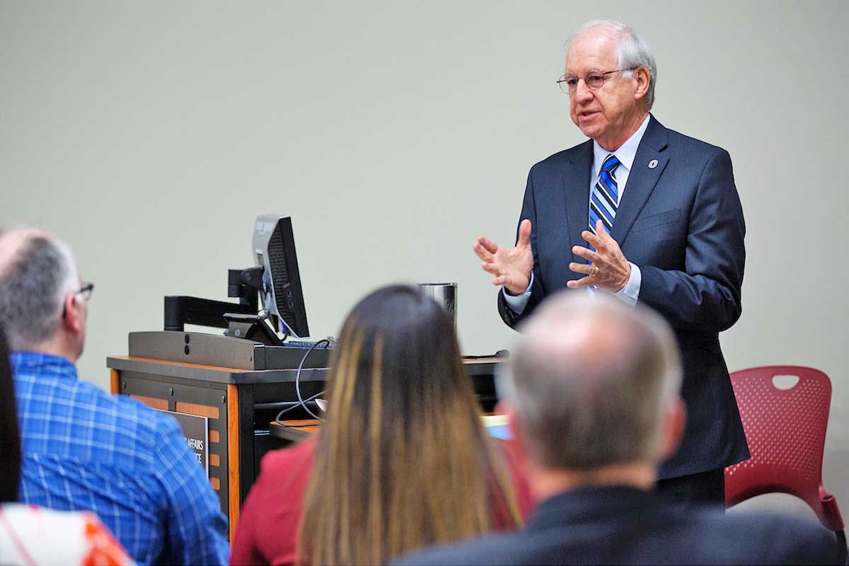 Bob Whitehouse speaks to a group of Certified Public Manager graduates.