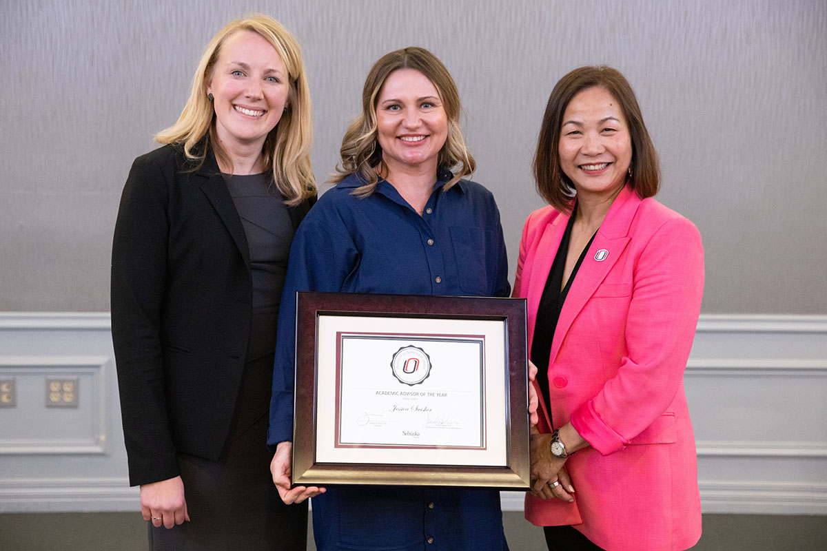 Jessica Swisher stands with Sammi Kaiser and Chancellor Joanne Li