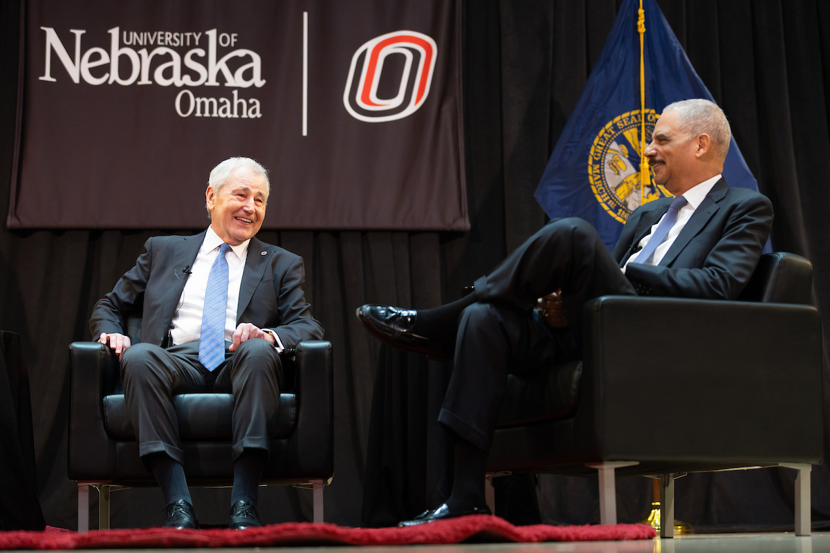 Former U.S. Secretary of Defense, and UNO alumnus, Chuck Hagel; and former U.S. Attorney General Eric H. Holder Jr.