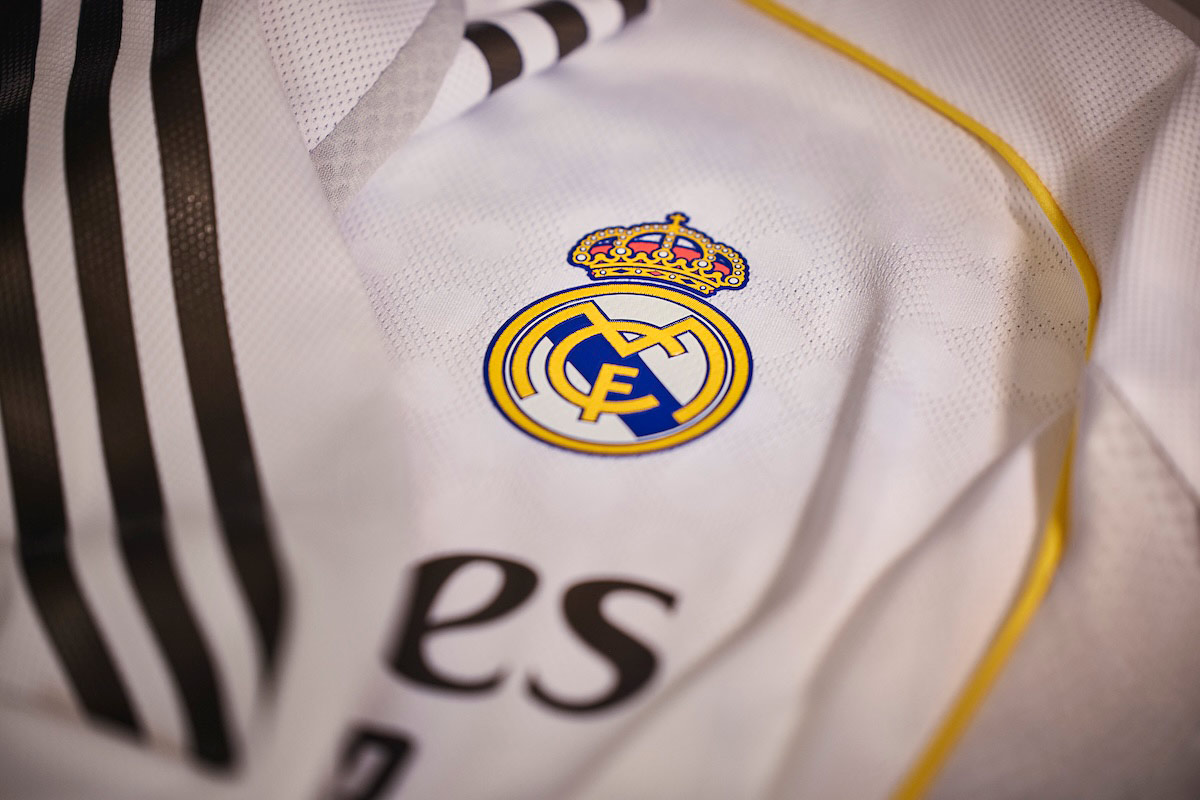 A close-up of Real Madrid CF’s home jersey. Courtesy: Real Madrid Graduate School Universidad Europea. 