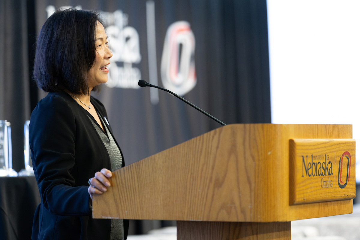 Chancellor Li speaks at the Career Connect Symposium.
