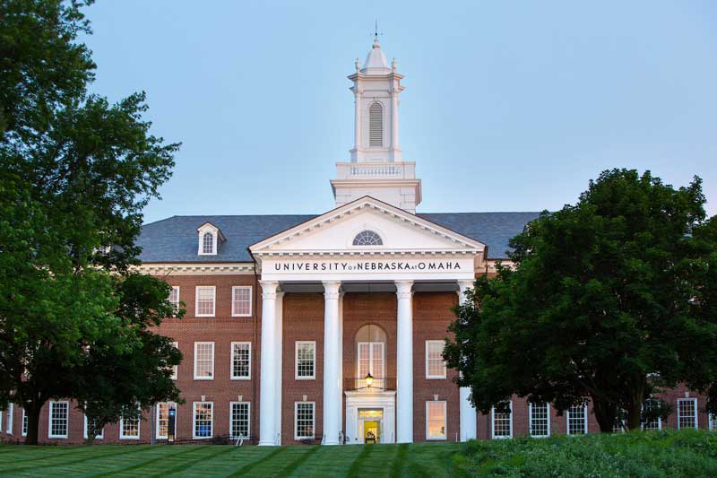 UNO Arts and Sciences Hall