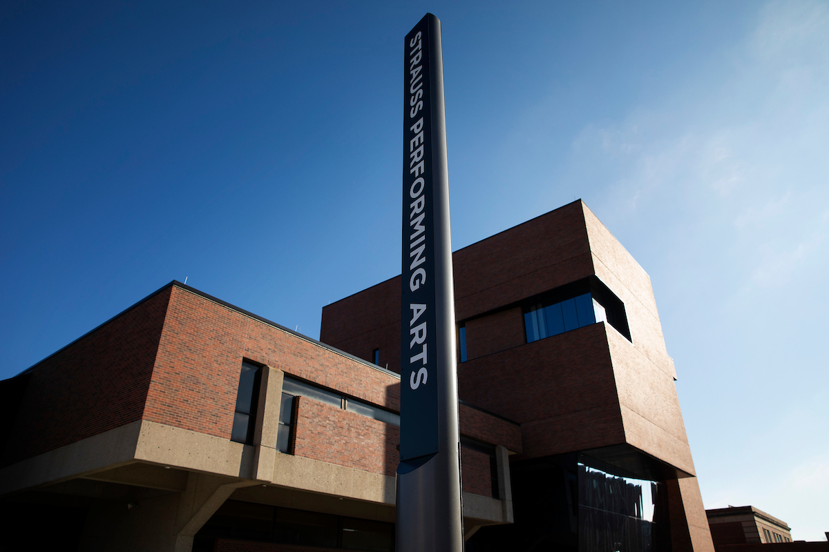 strauss performing arts center at the university of nebraska at omaha